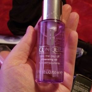 Clinique cleansing oil